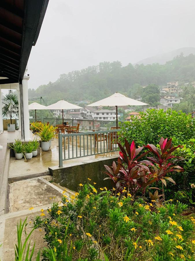 Bed & Breakfast Kingsman House *