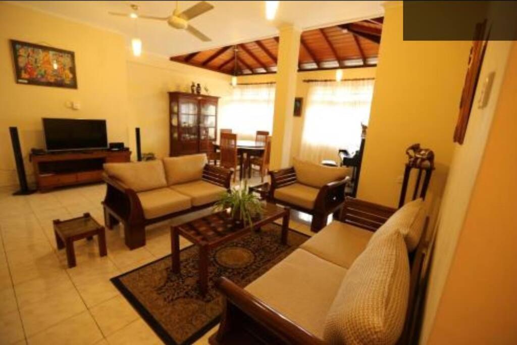 Apartment Reverie Hill Bungalow, *