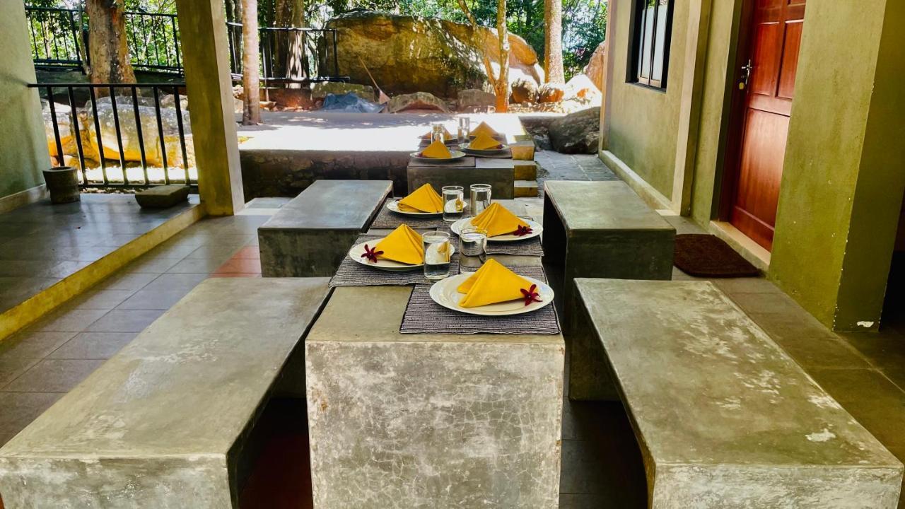 Hotel Spring
