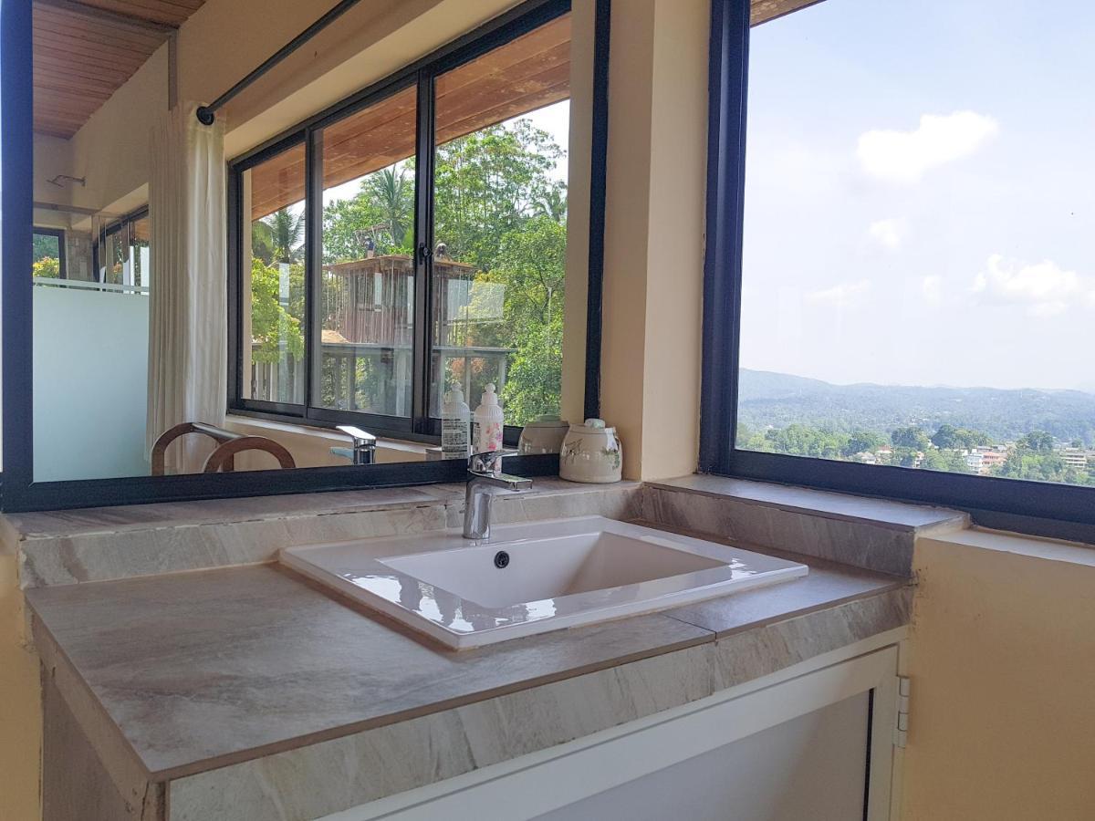 The Views - 360 Mountain View Homestay Kandy