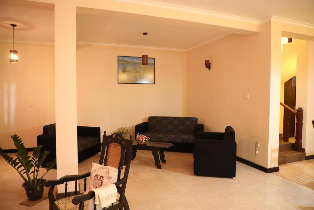 Guest house Fairland