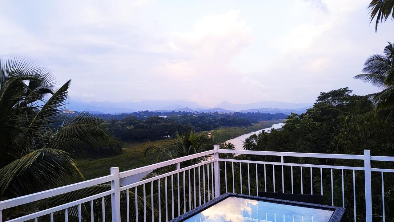 Mahaweli View