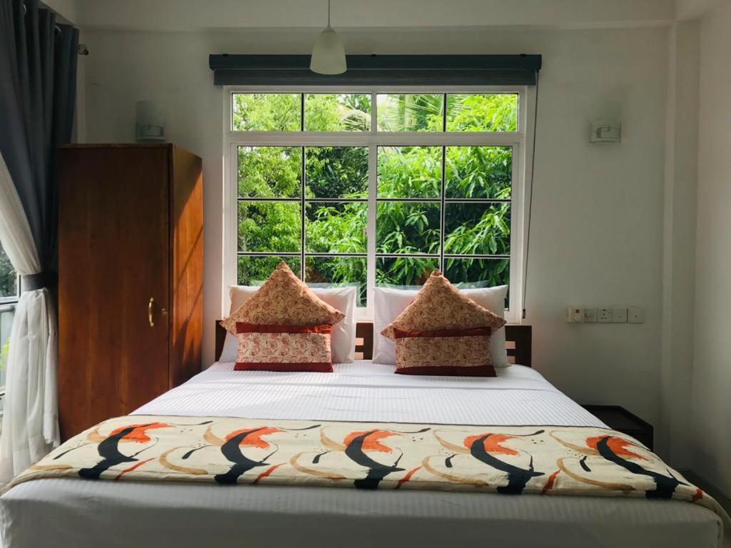 Traveller's Kandy
