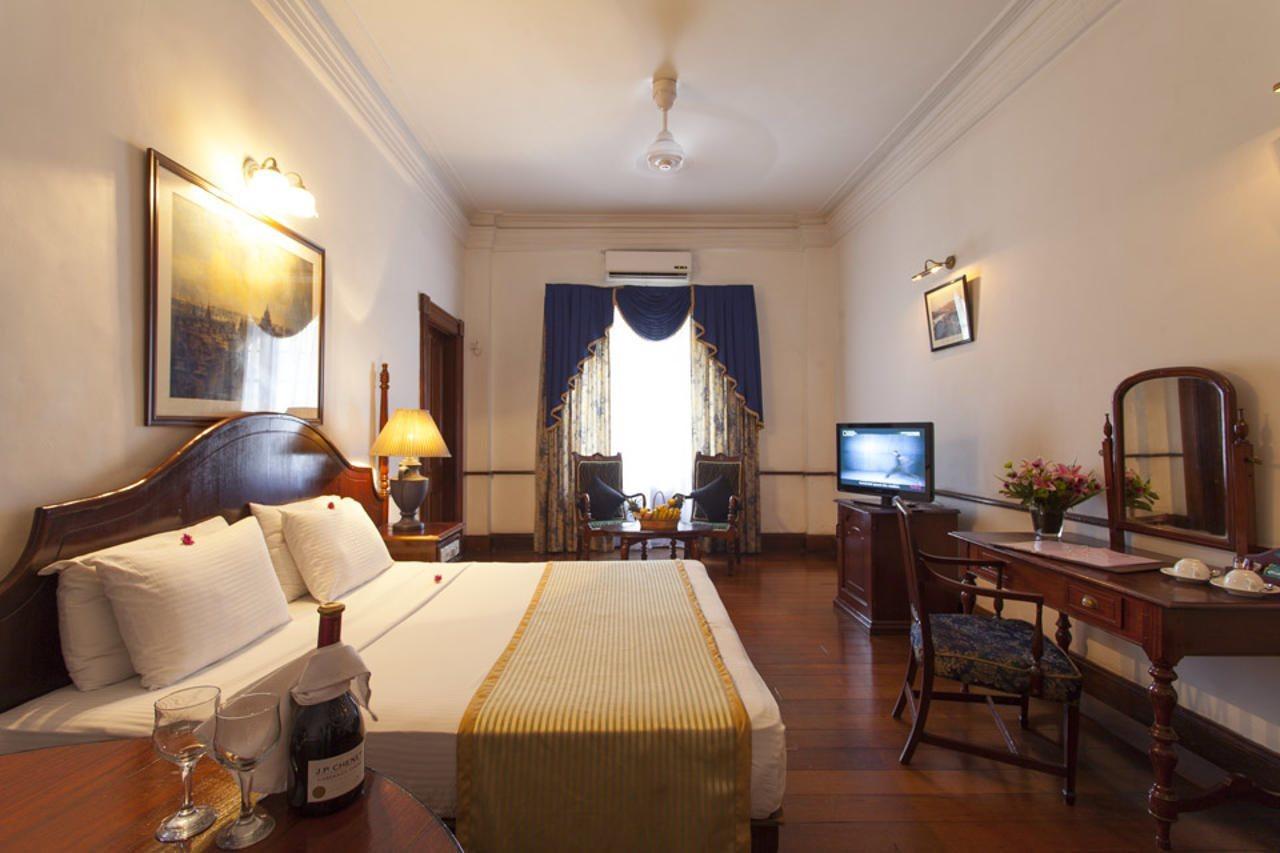 Queen's 5* Kandy