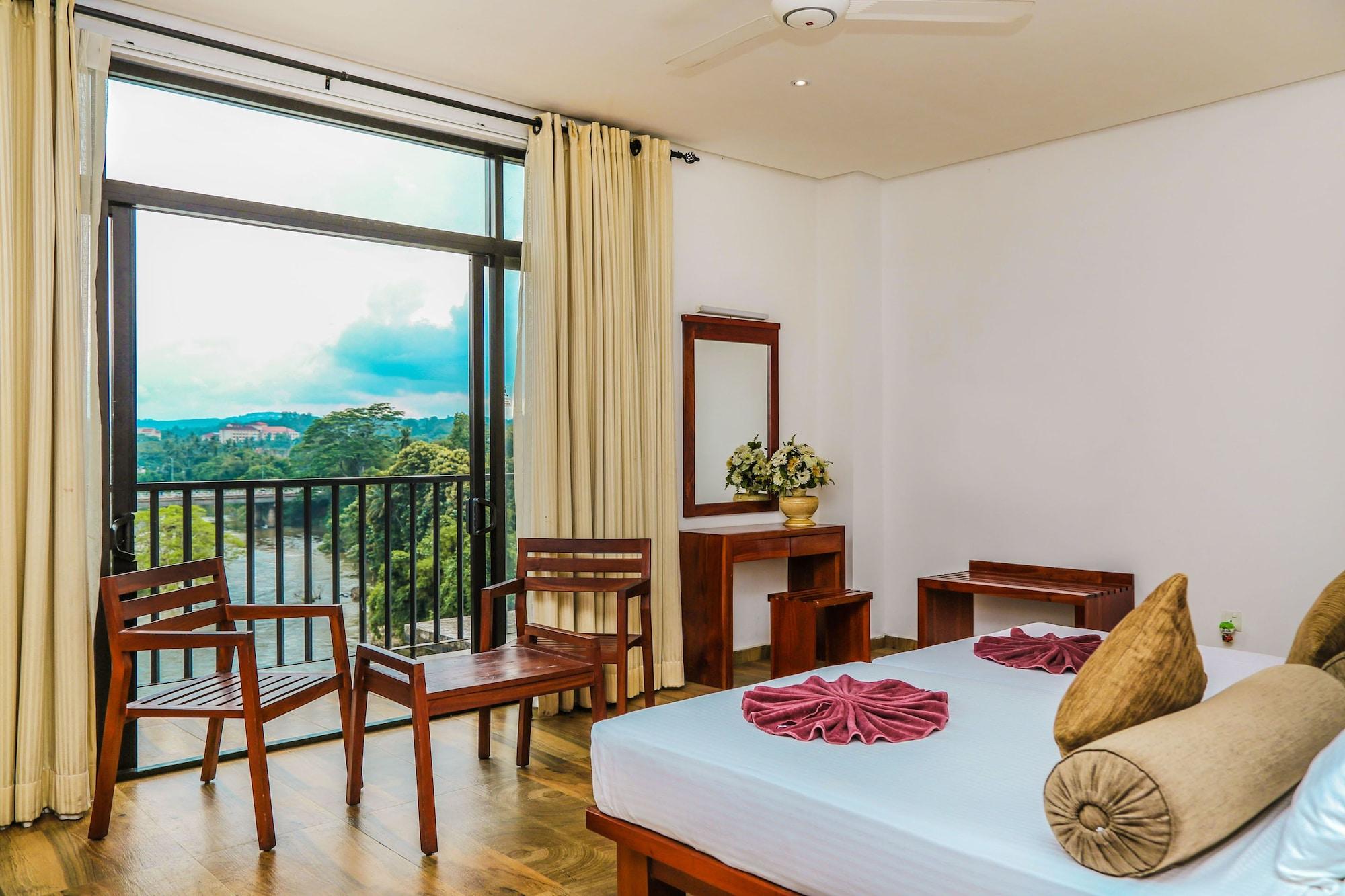Oak Ray Regency 5* Kandy
