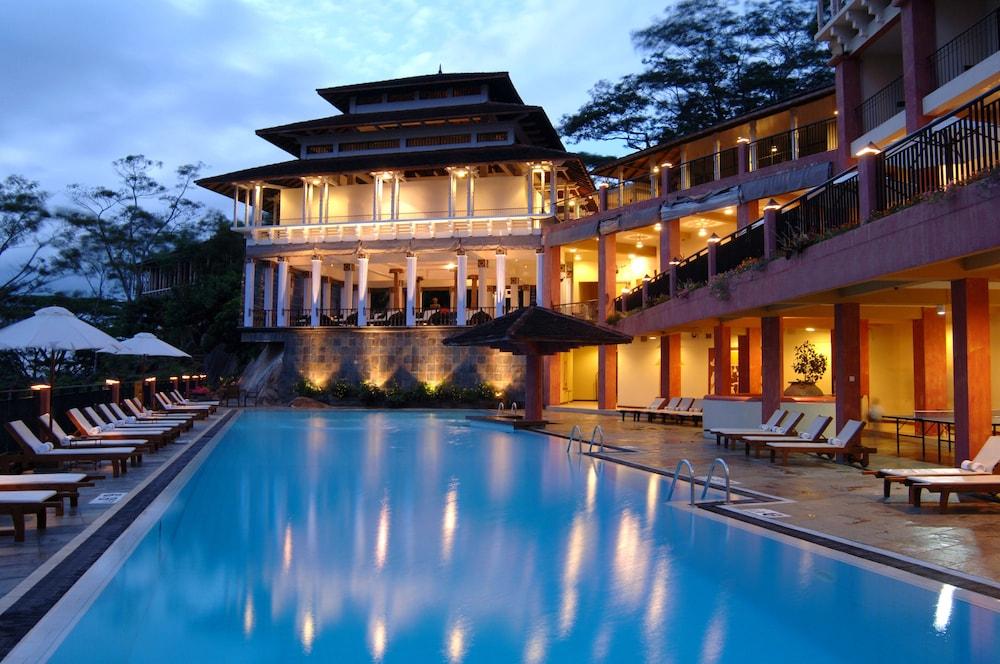 Amaya Hills