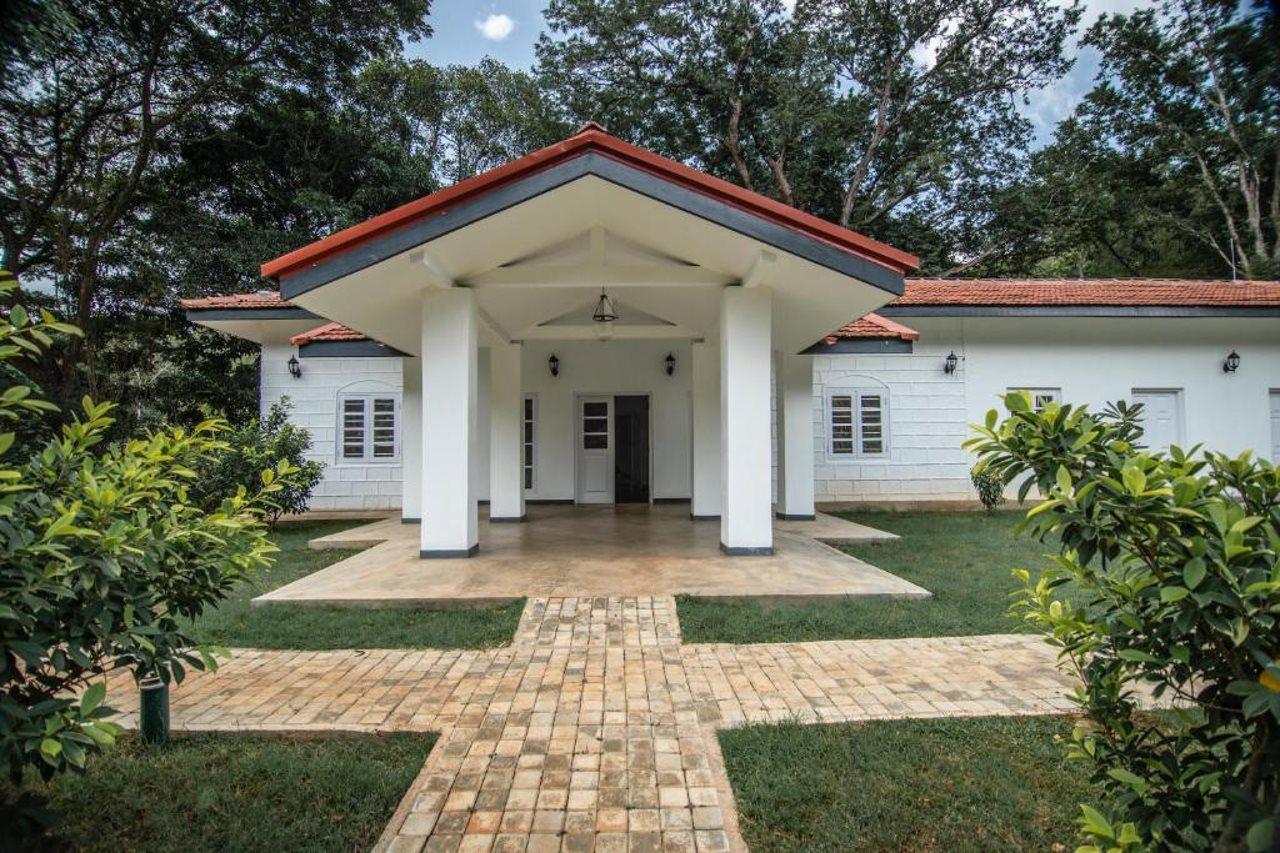 Victoria Golf And Country Hotel Kandy