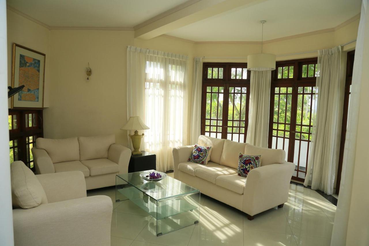 Guest house Crown Hills *