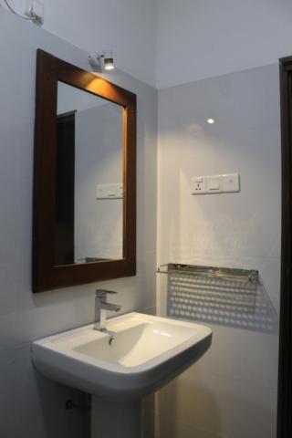 Windy Hanthana Guest house *