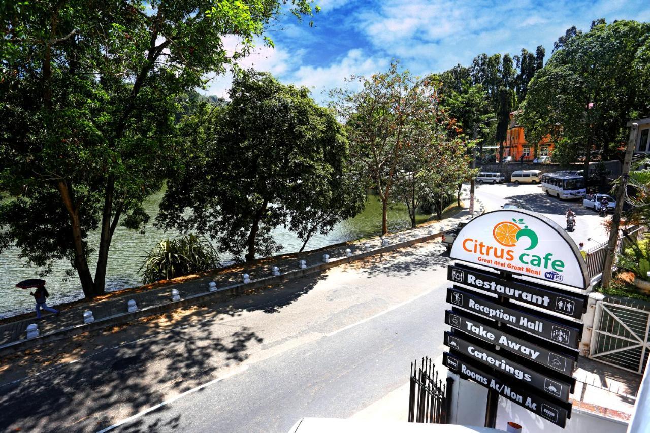 Hotel Citrus Cafe & Restaurant Kandy