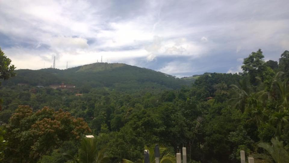 Sarala * Kandy