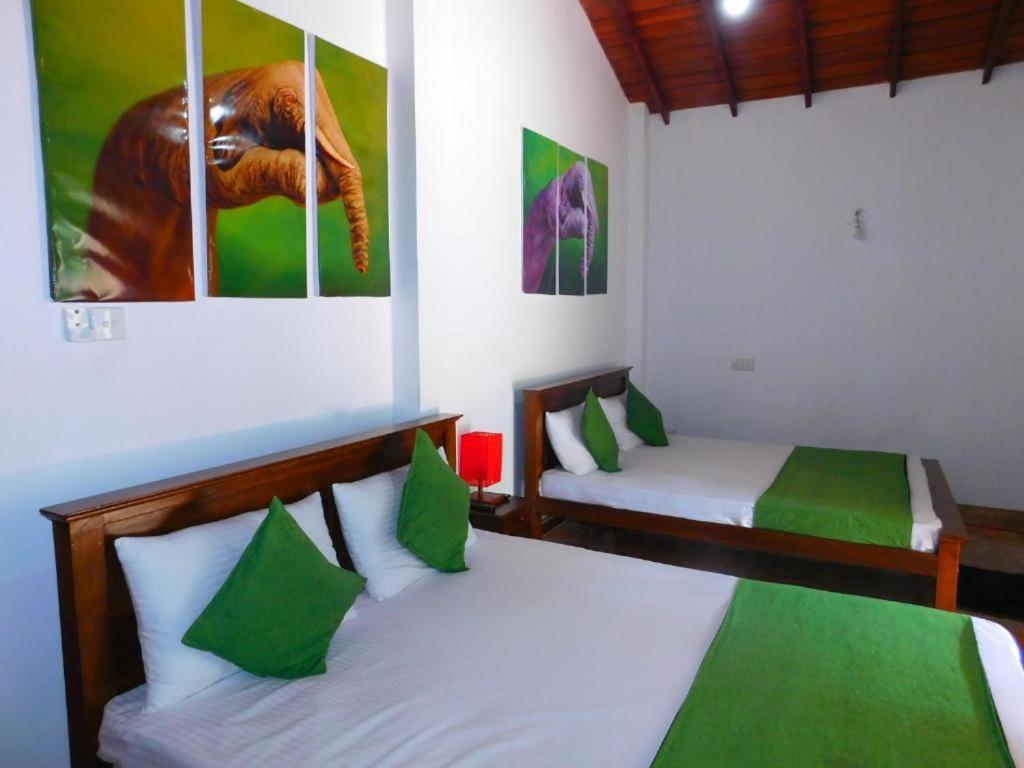 Guest house Mount Mirror Residency Kandy