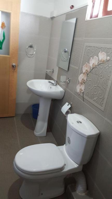 Guest house Mount Mirror Residency Kandy