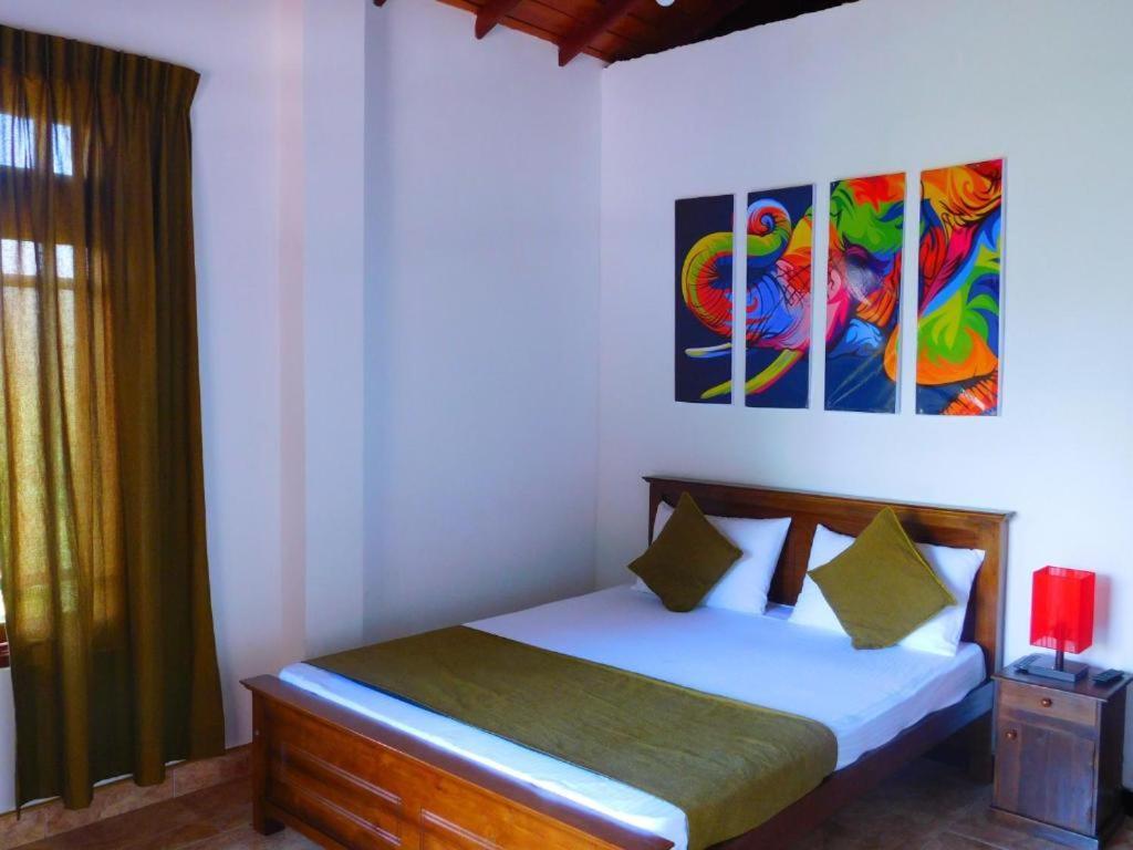 Guest house Mount Mirror Residency