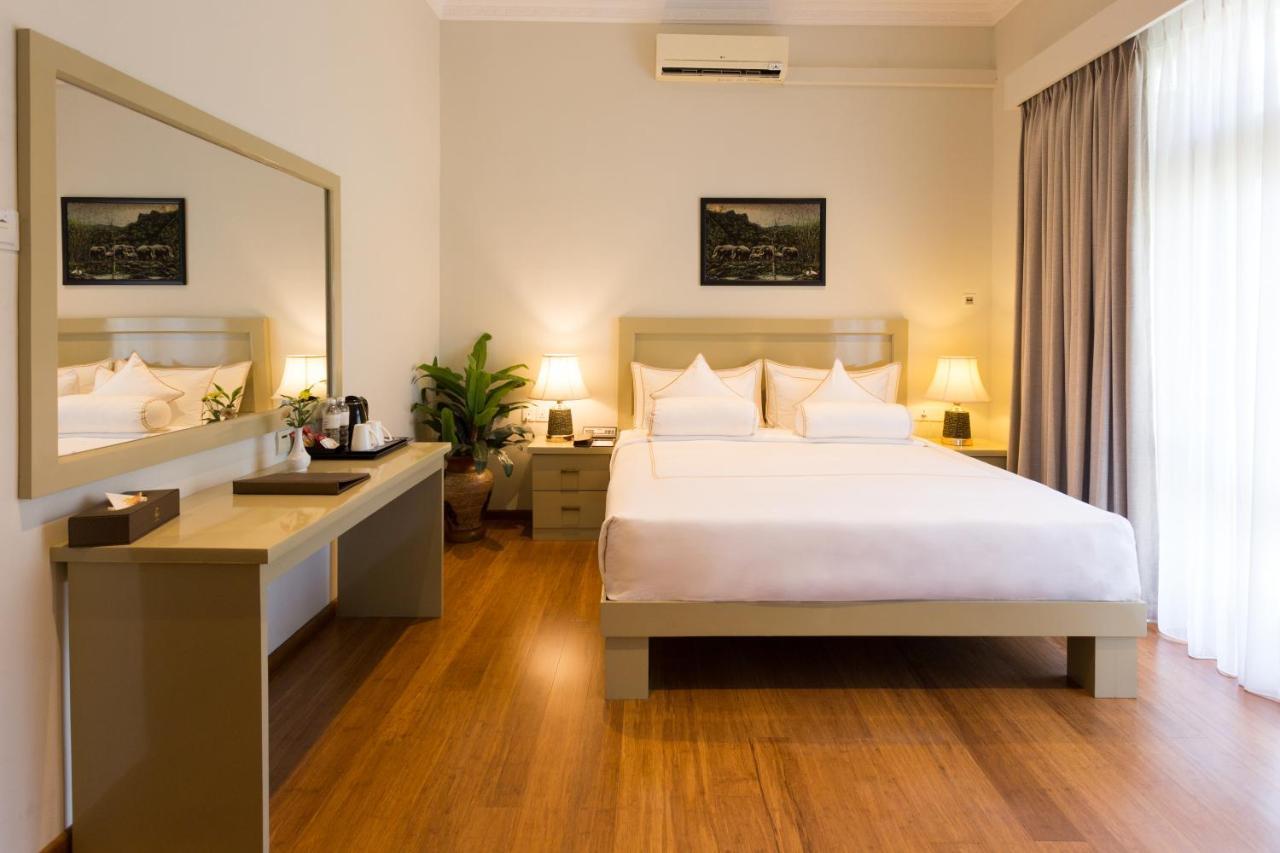 Hotel Serene 38 Kandy
