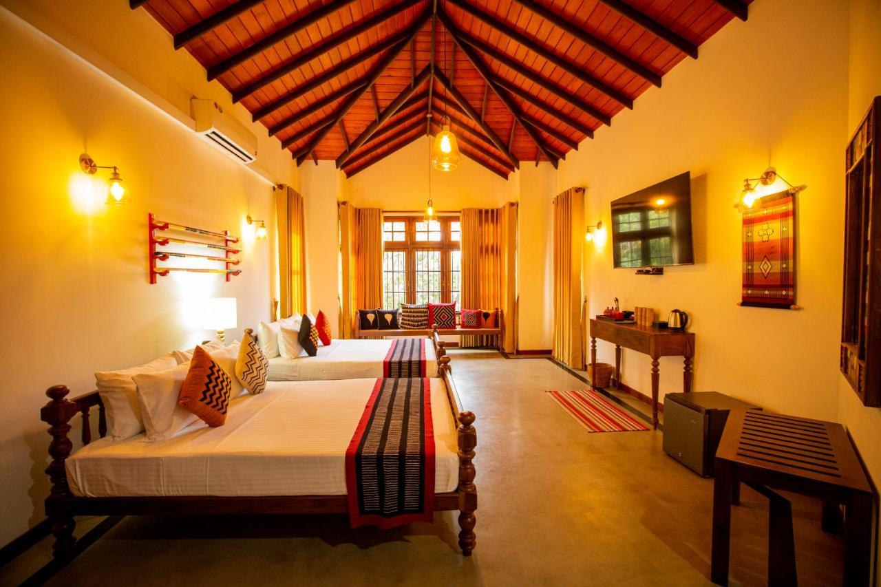 Muthu Hotel Kandy
