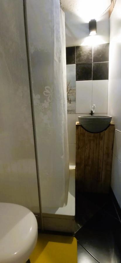 Yak Apartment *