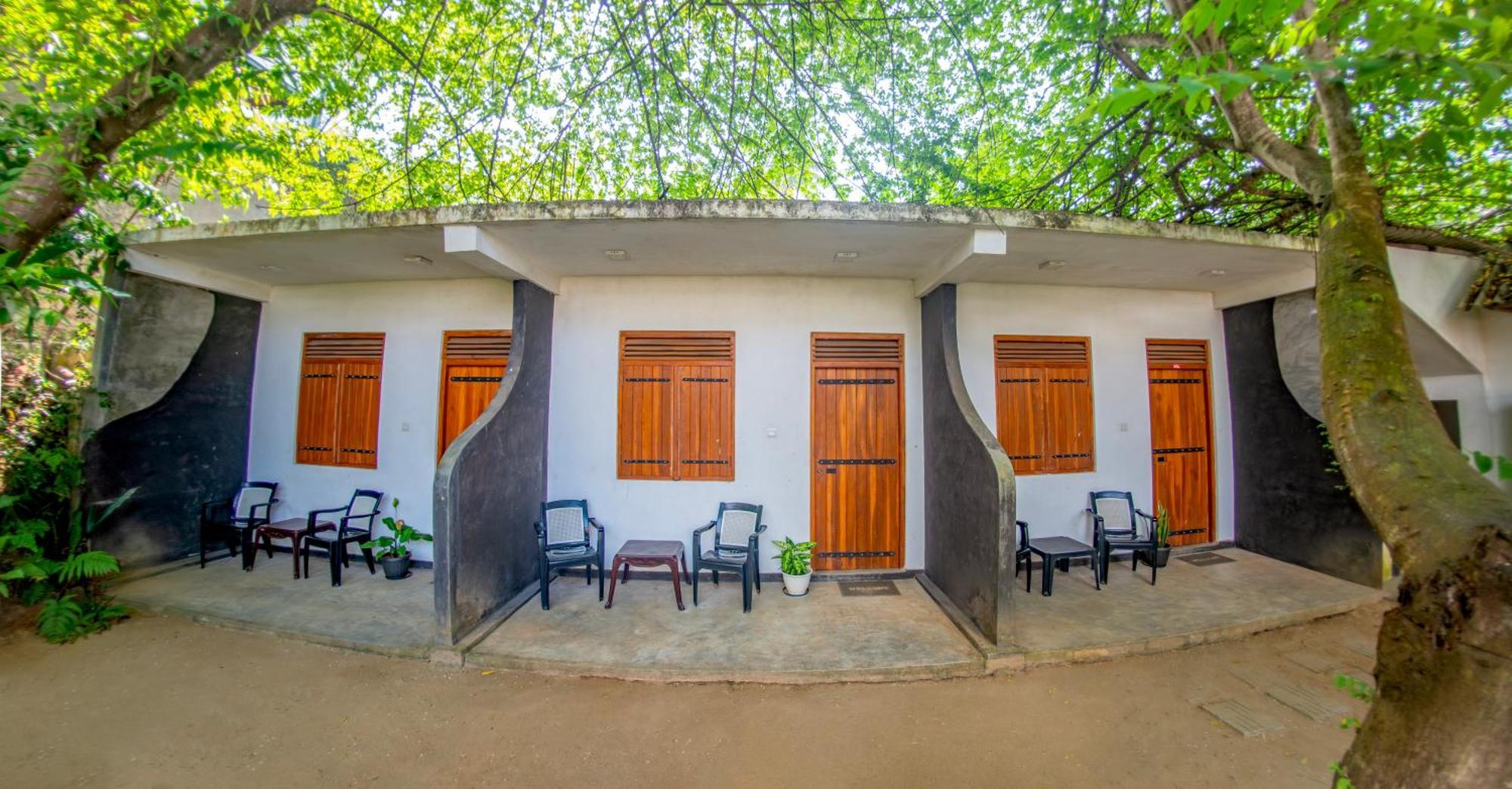 Homestay Inside Out Nature Kandy