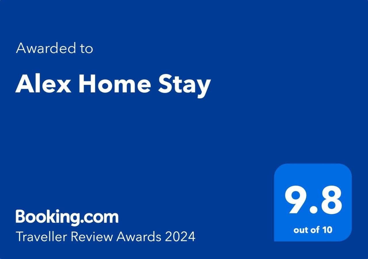 Homestay Alex *