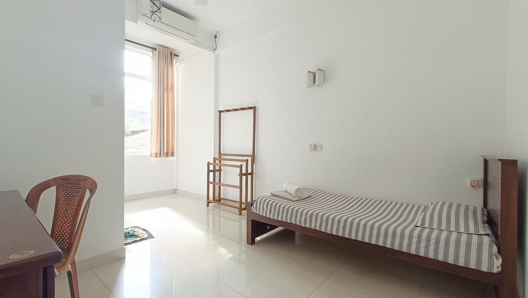 Smile Hub -youth Hostel- Guest house Kandy