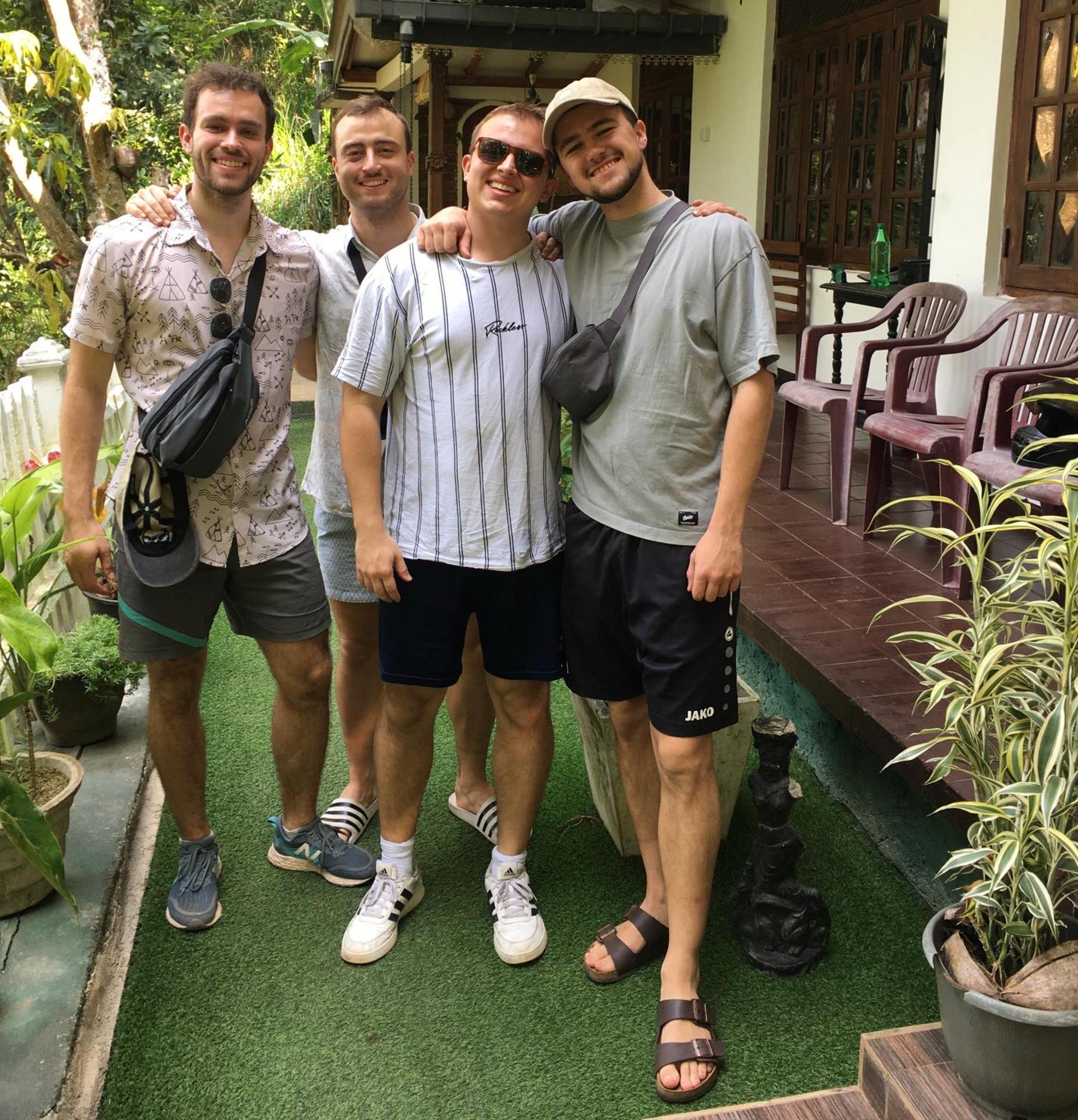 Villa25 Free Pick Up From The Centre Homestay Kandy
