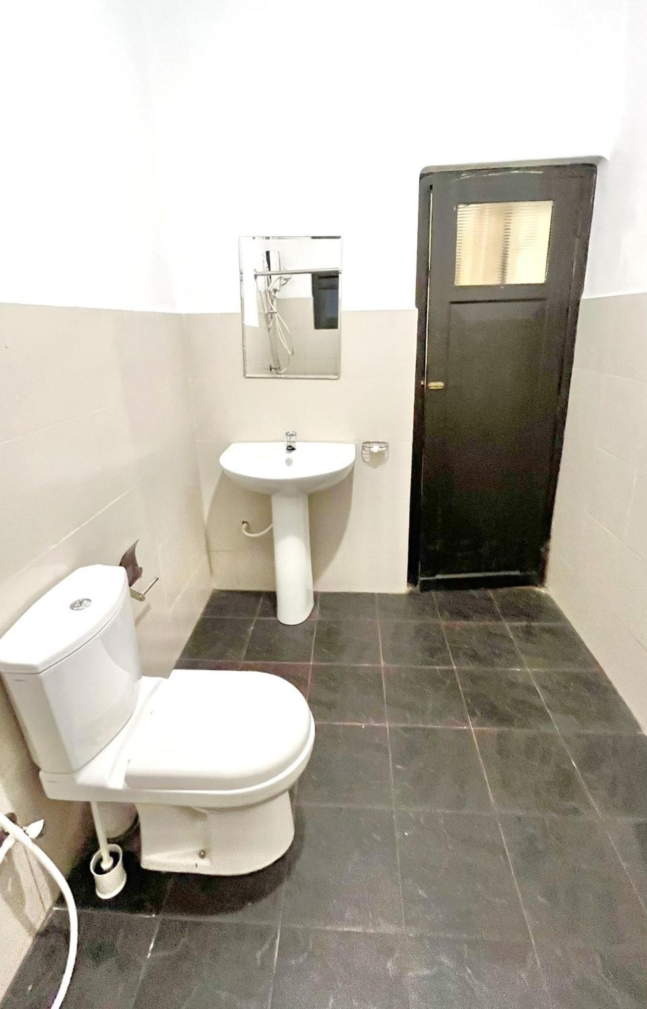 Guest house Pearl House 2*