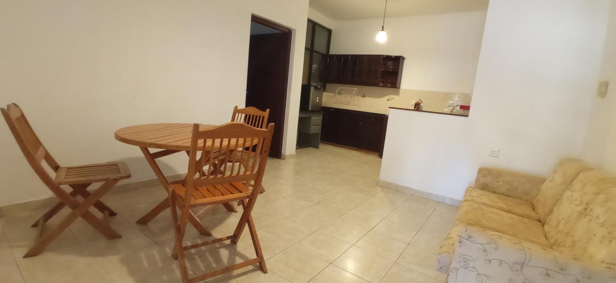 Reverie Hill Bungalow, *
