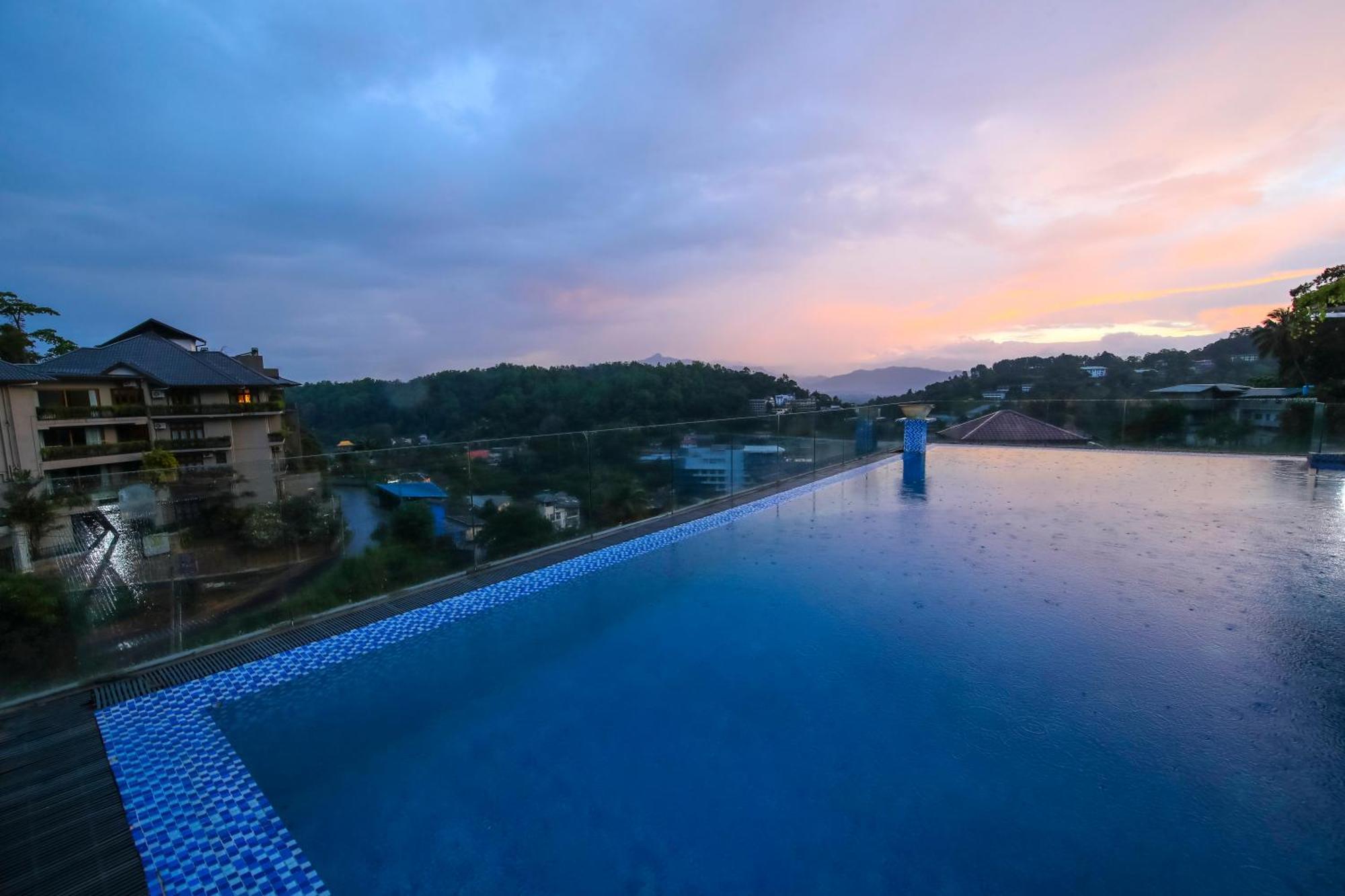Serene Hotel Kandy
