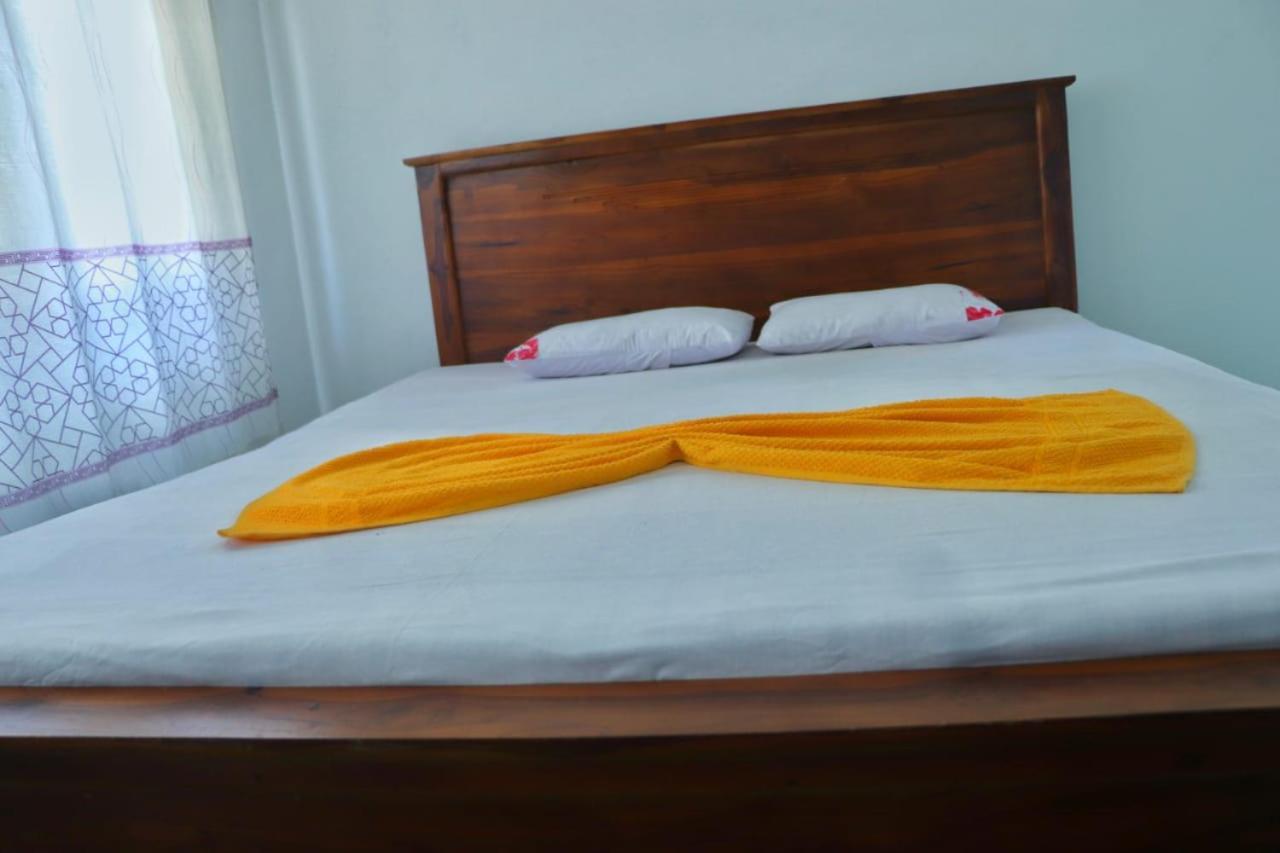 Warmy Treat Hotel