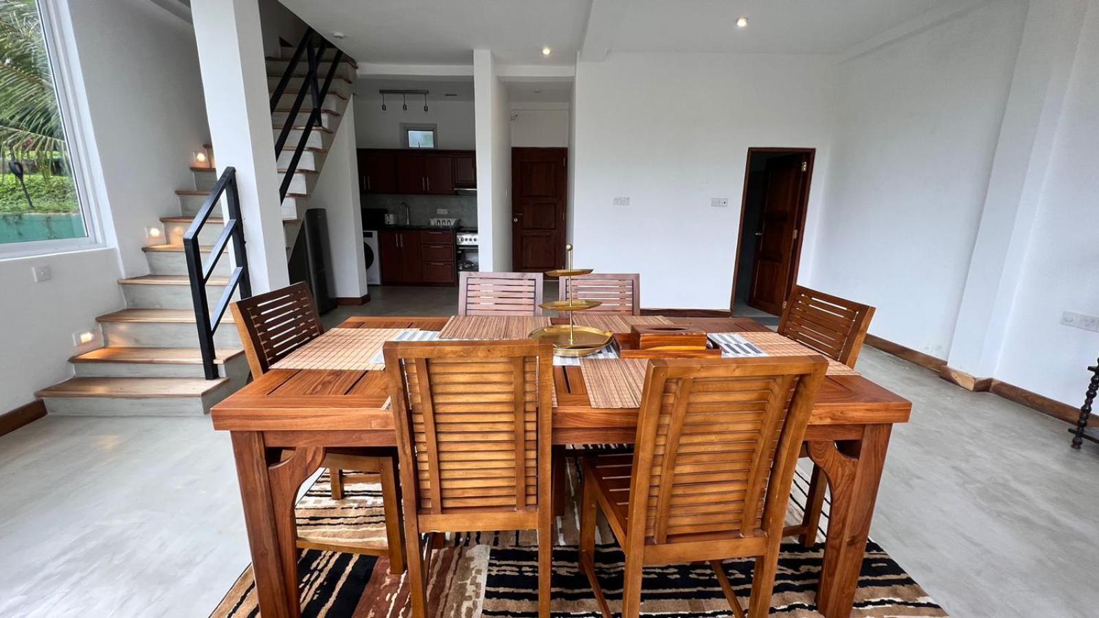 Colonial * Kandy