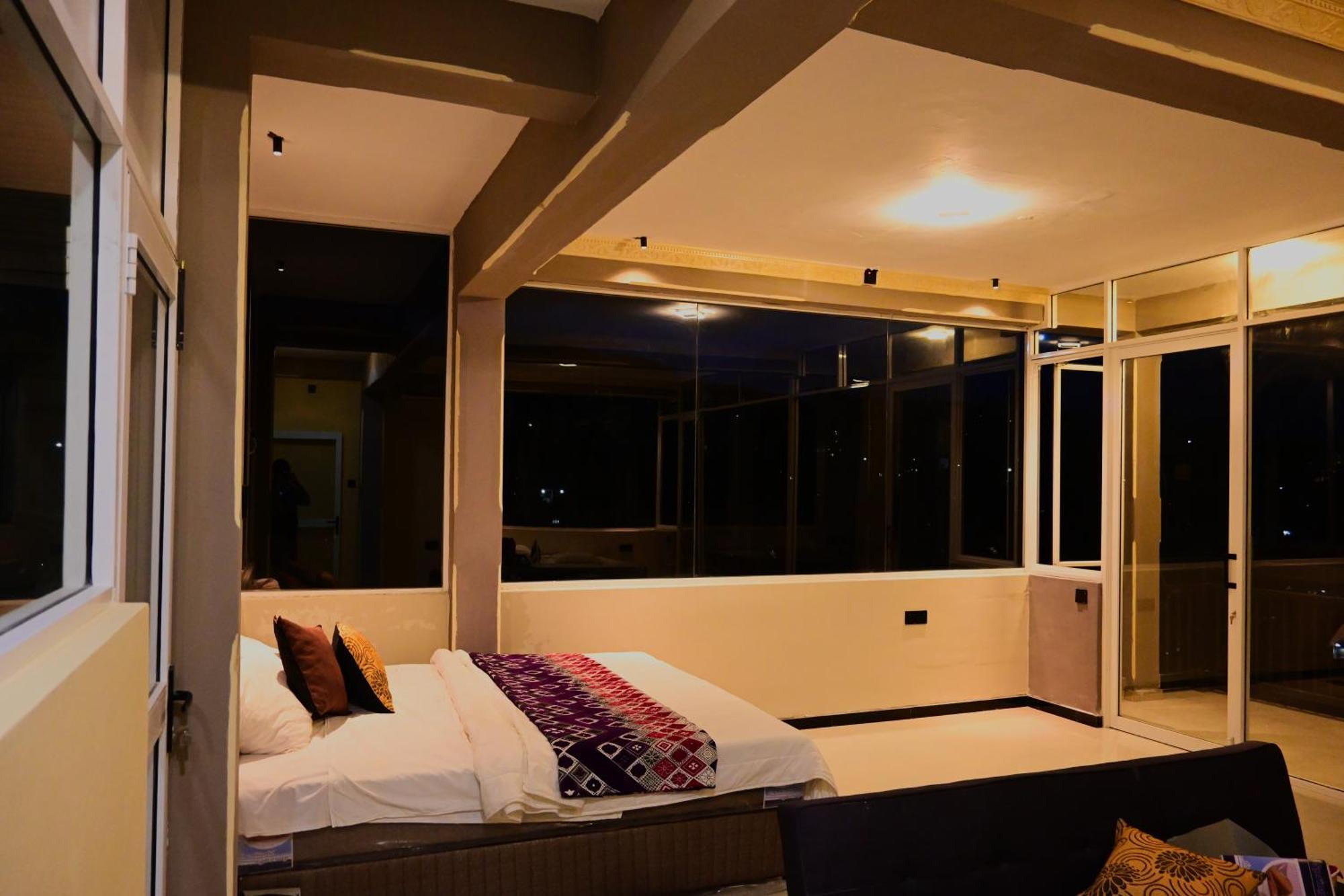 Eye Catch Guest house