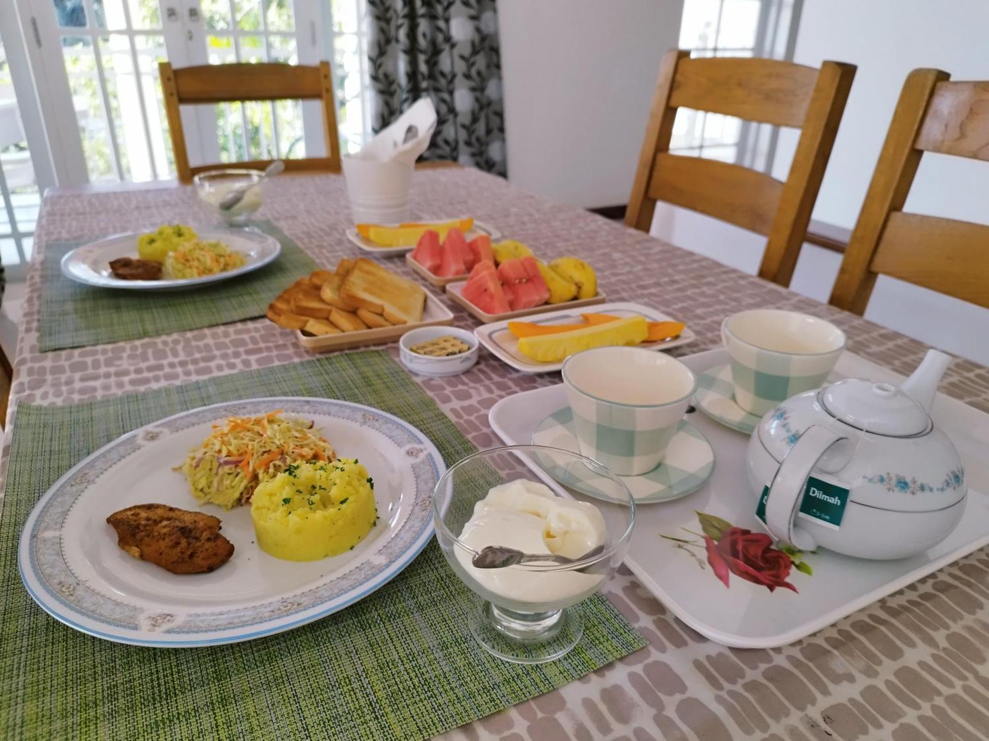 Boztreve Bed & Breakfast *