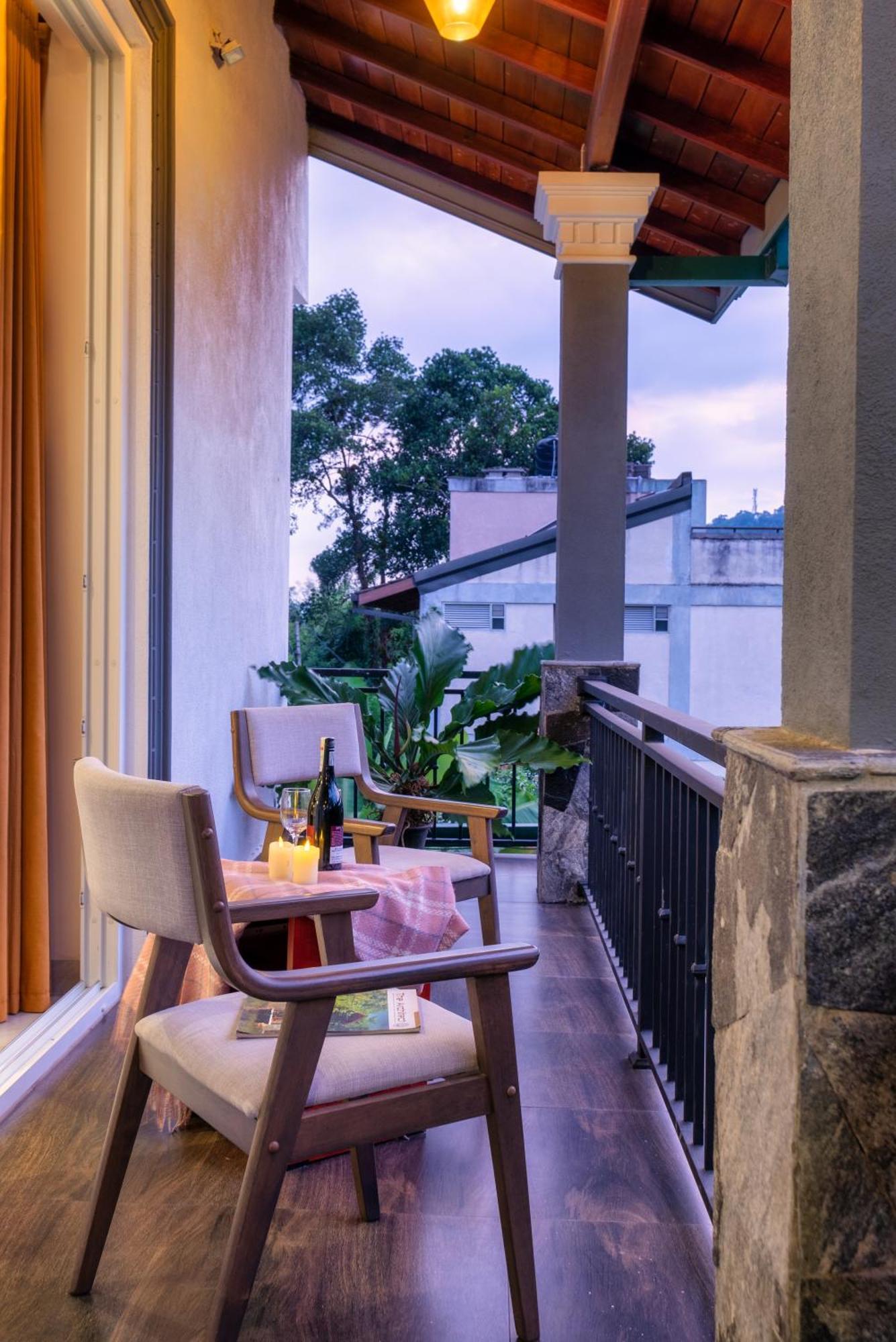 Tree Tops Guest house Kandy
