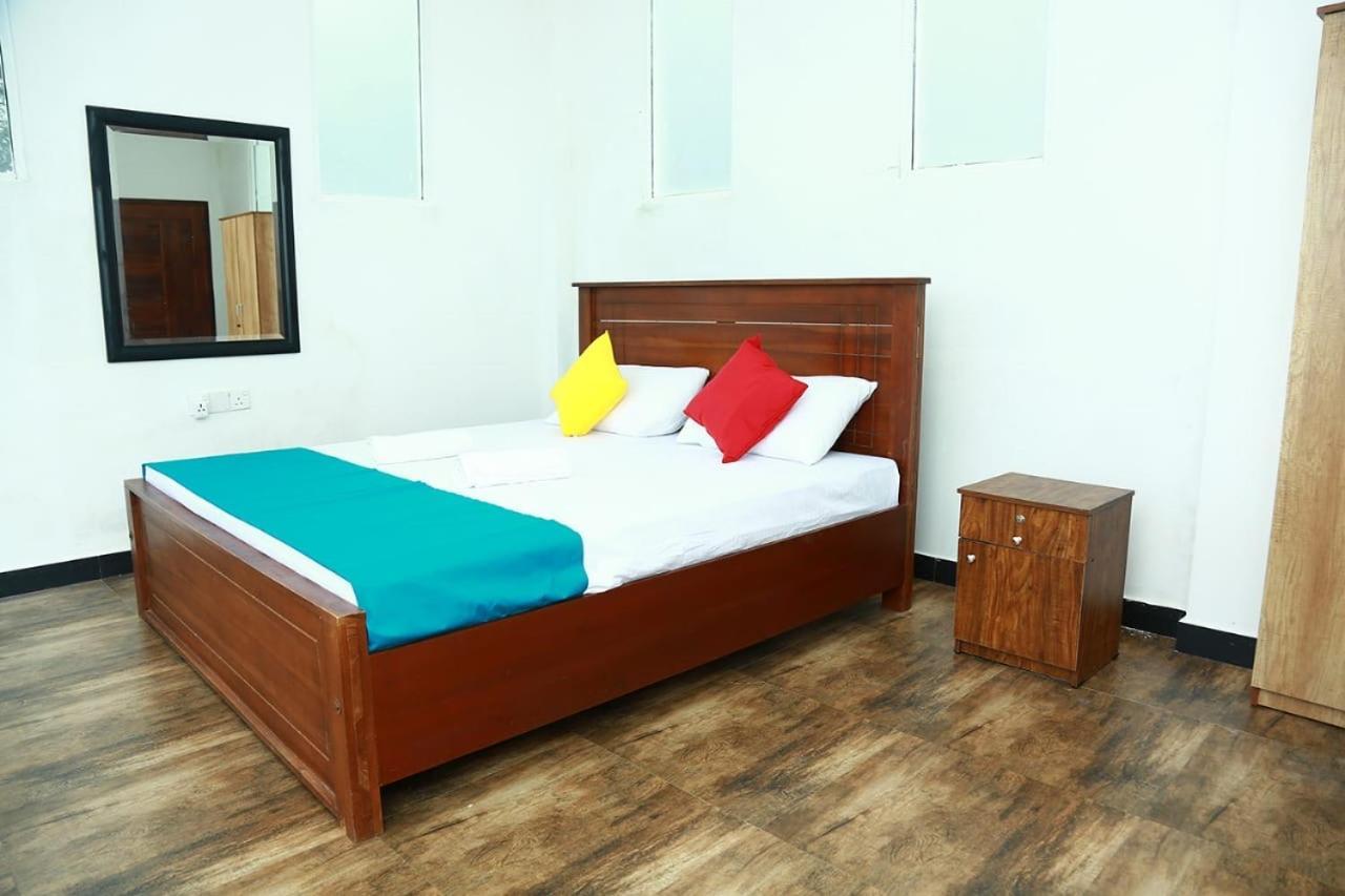 Eden Rock Luxurious * Kandy
