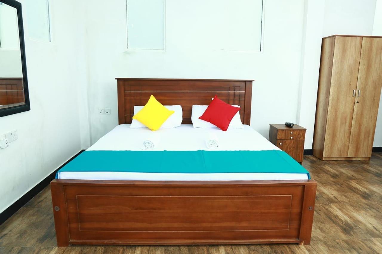 Eden Rock Luxurious Guest house *