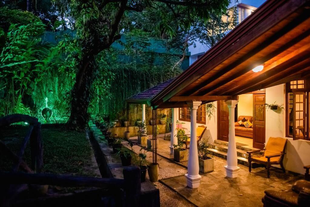 Colonial Villa Kandy
