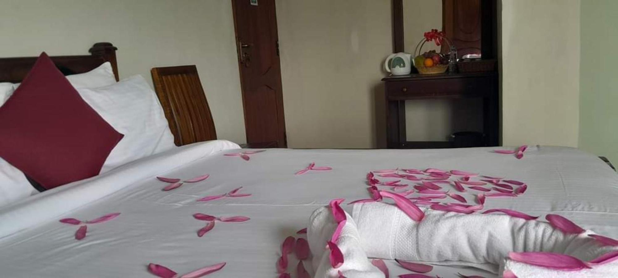 Arunalu Guest house