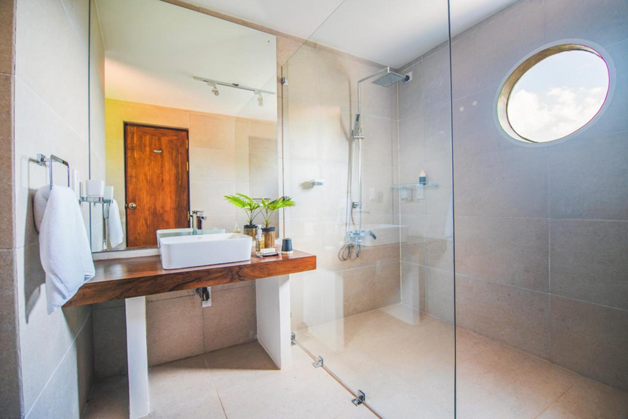 Casa By Regus Guest house
