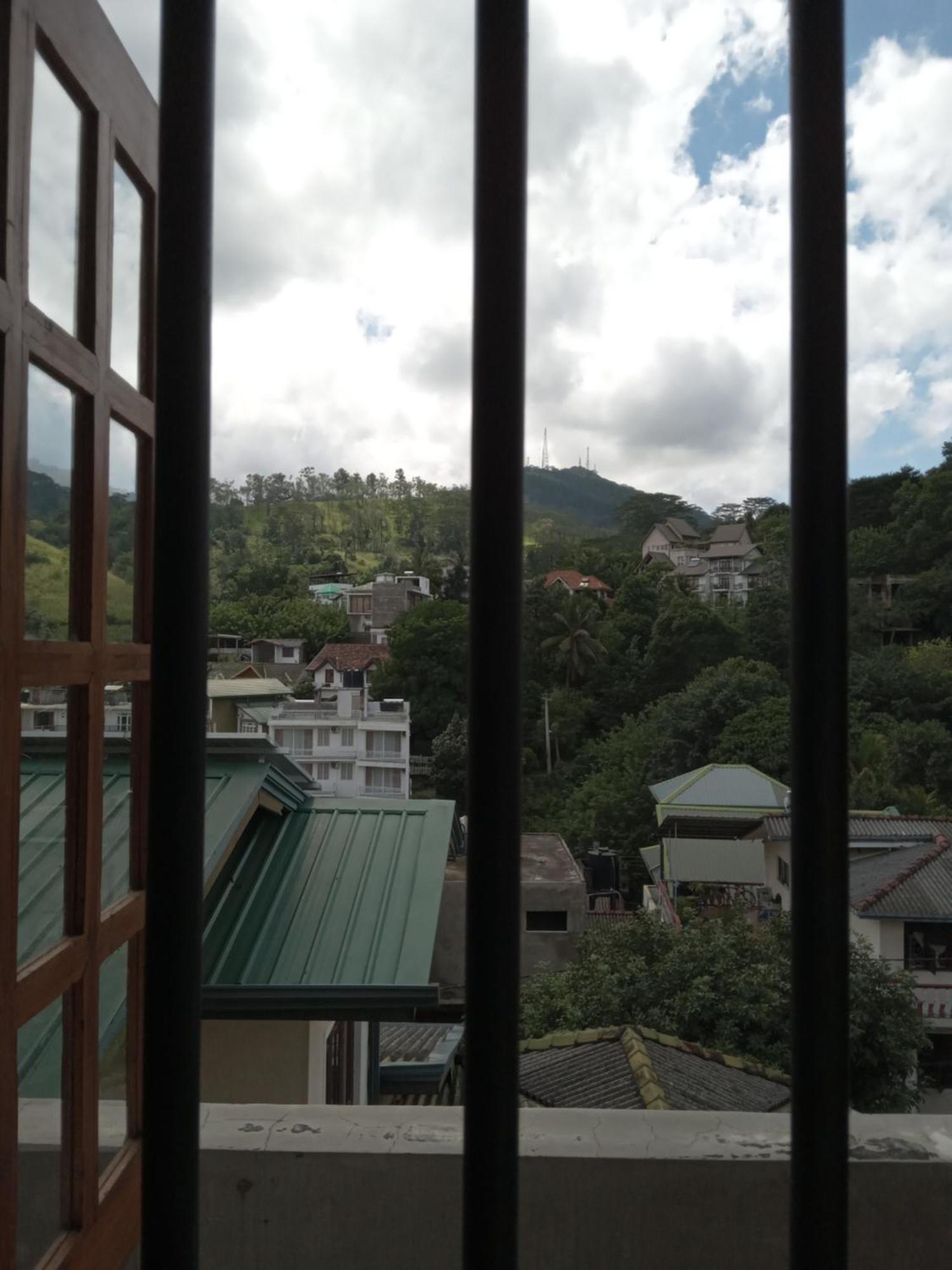 Windy Hanthana Guest house Kandy