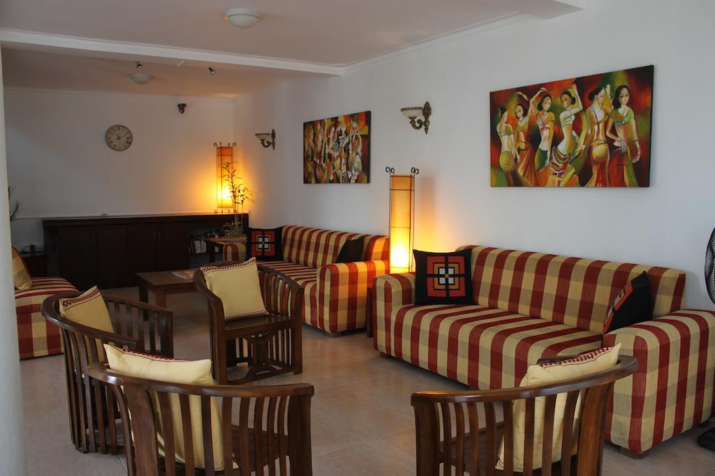 Hotel Oyo 442 Kanda Uda 3*