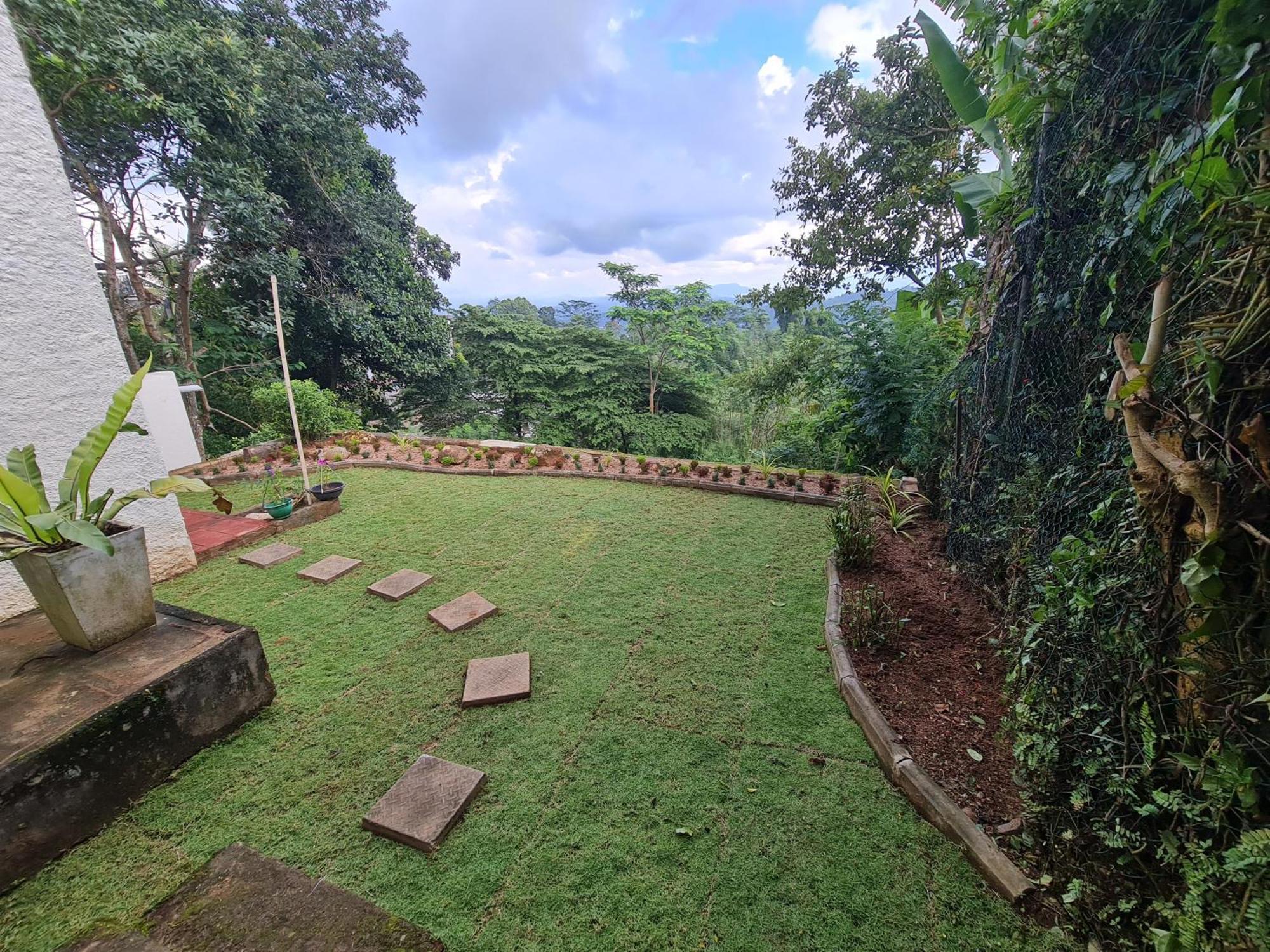Homestay Hello *