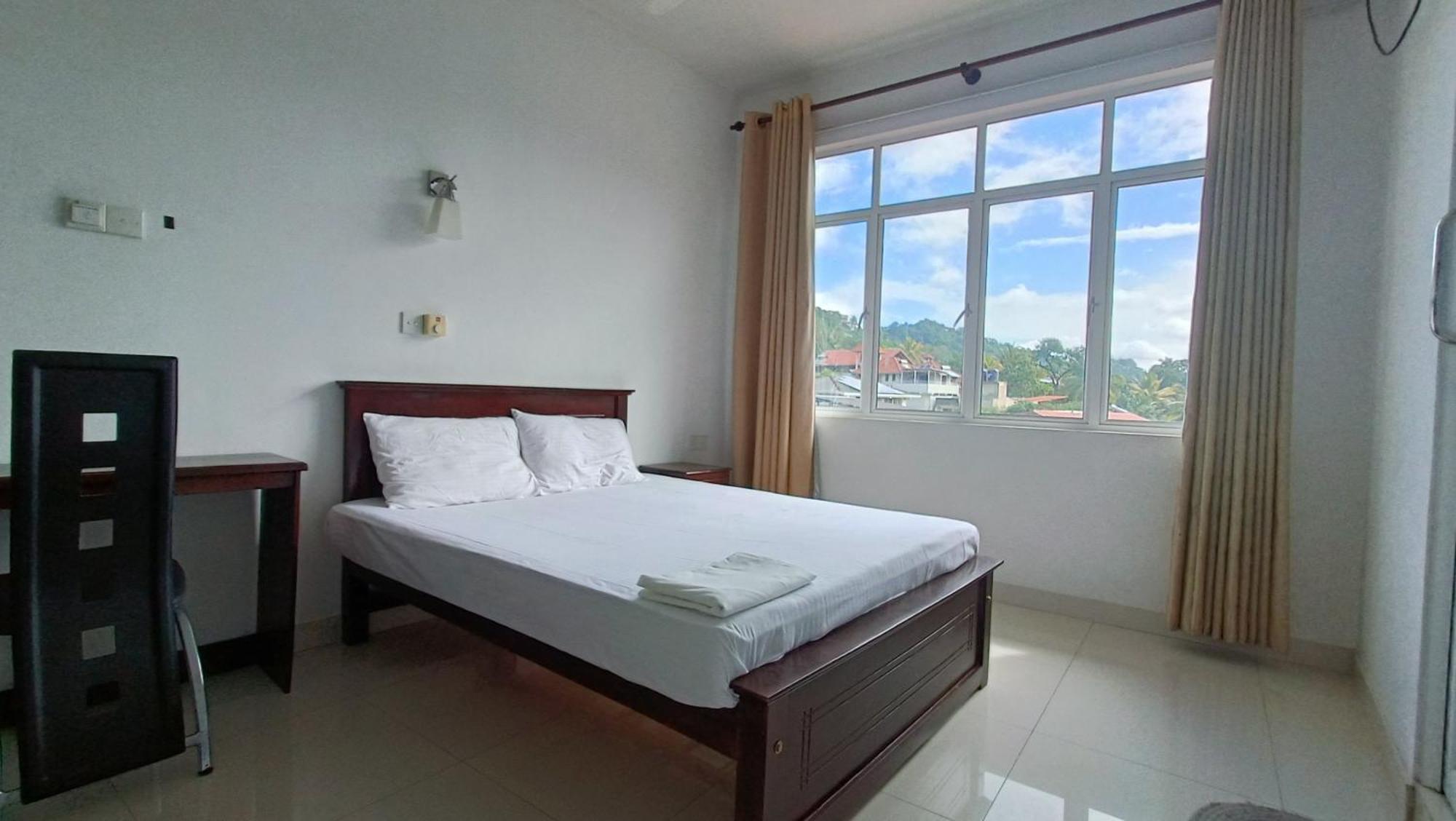 Smile Hub Penthouse *