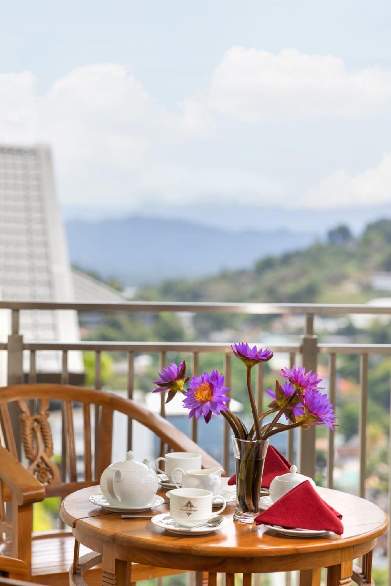 Hotel Cassendra Kandy