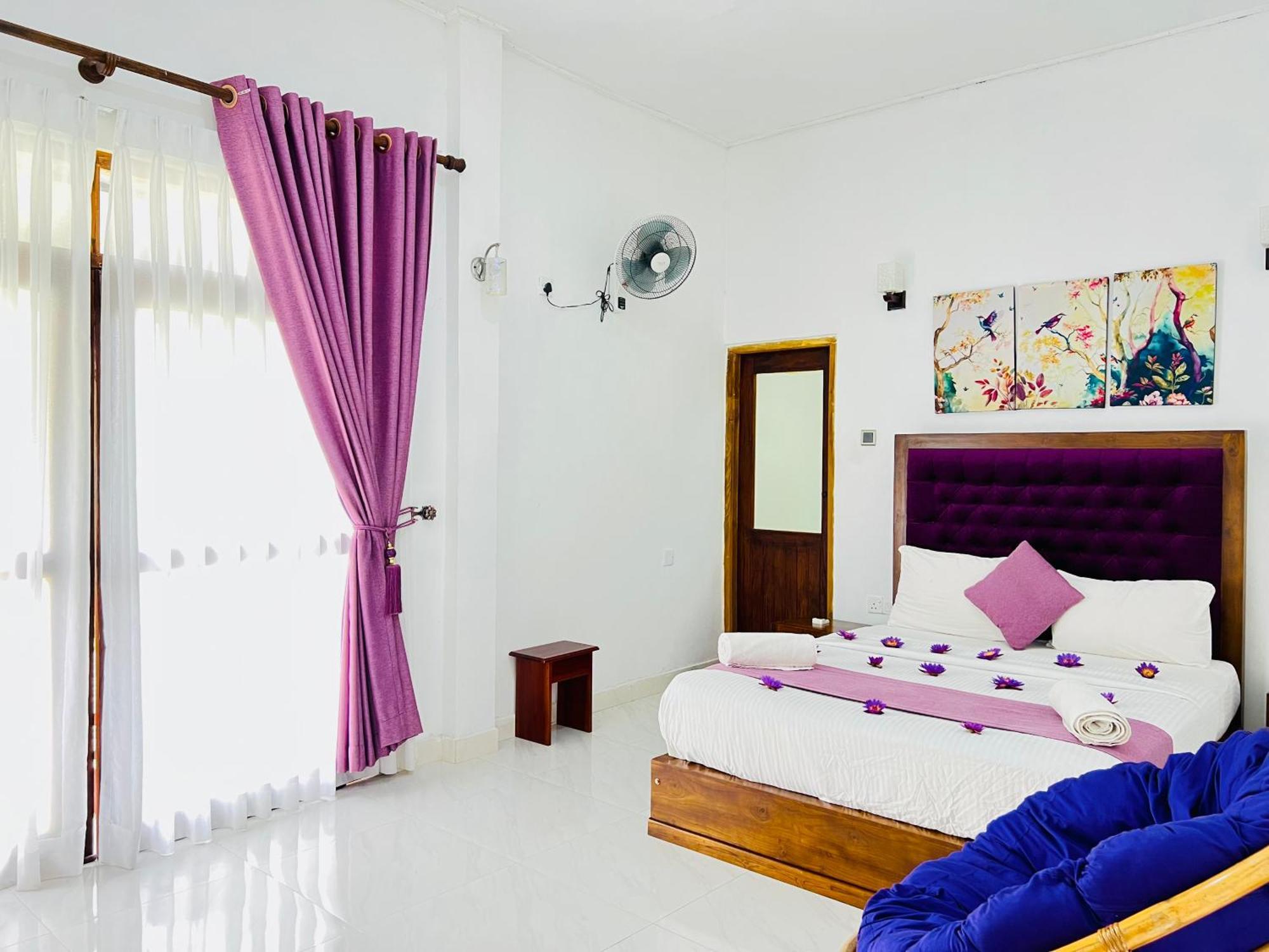 Heaven Breeze 3* Kandy