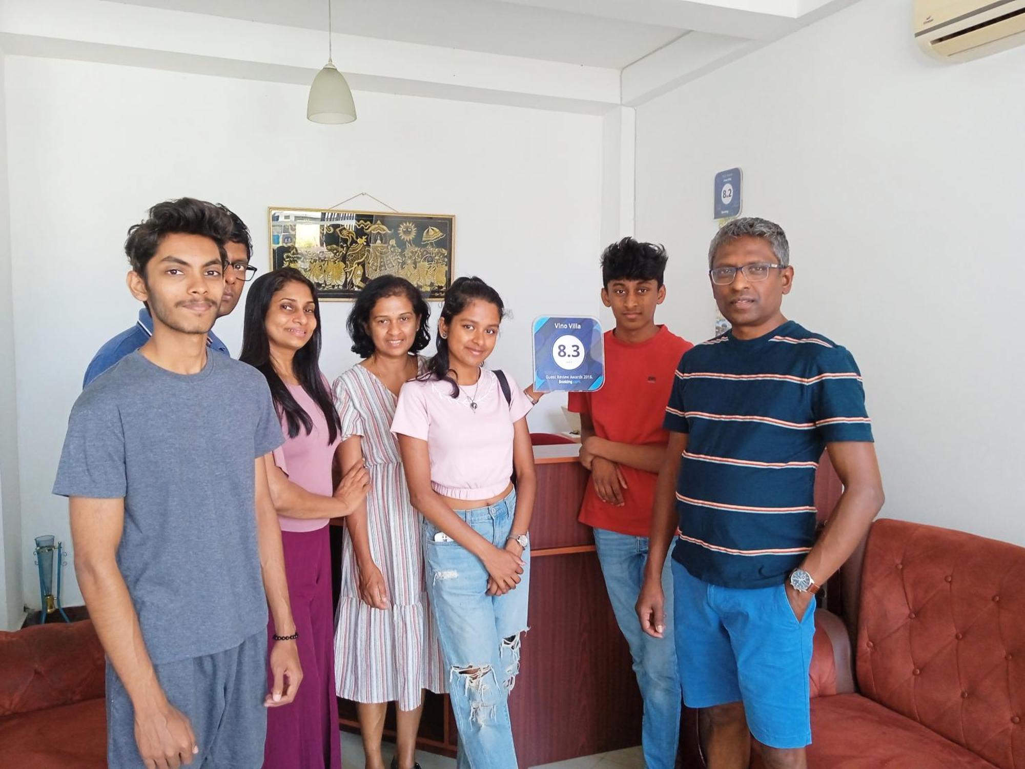 Hotel Vino Tourists & Local - 24 Hrs Kandy