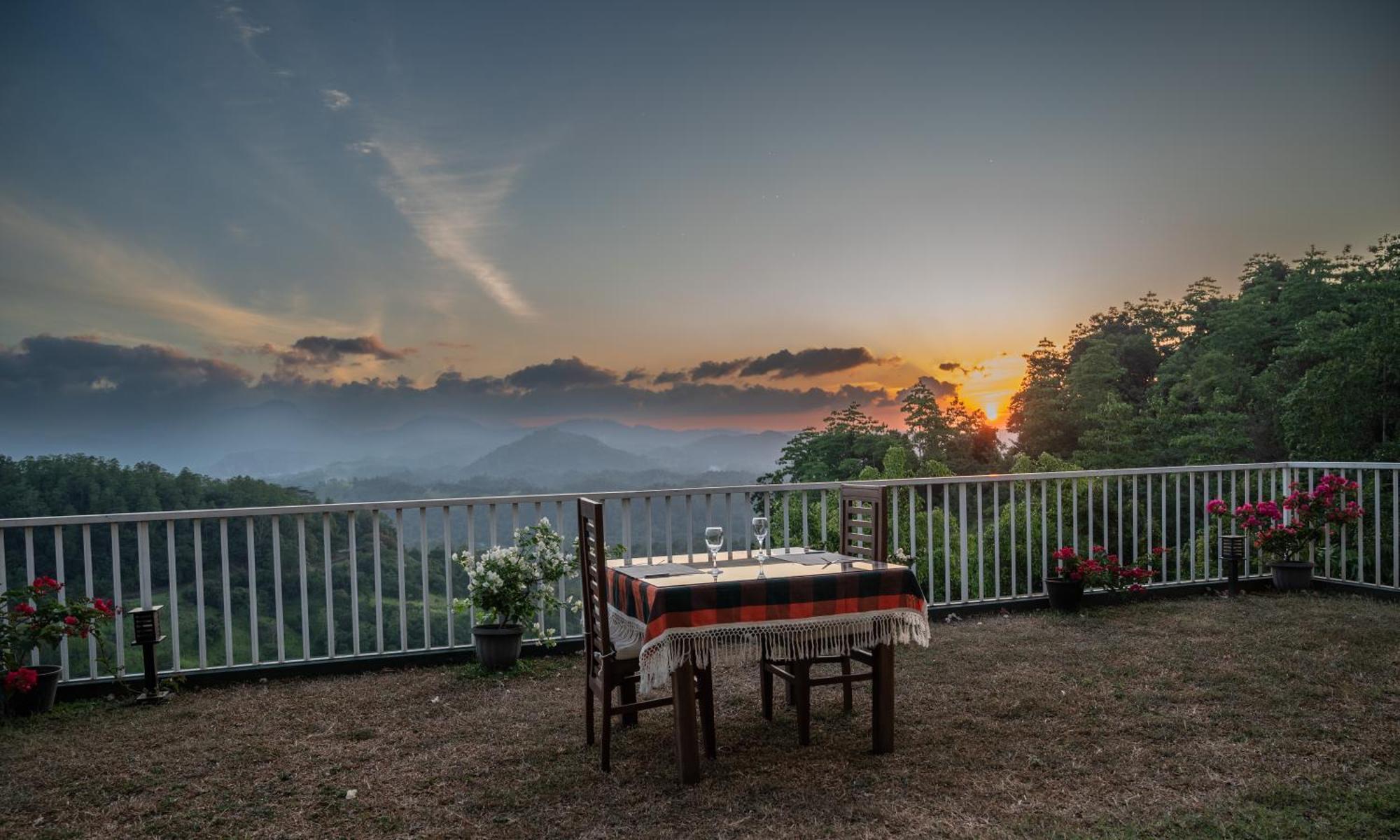 Hotel Sky Kandy