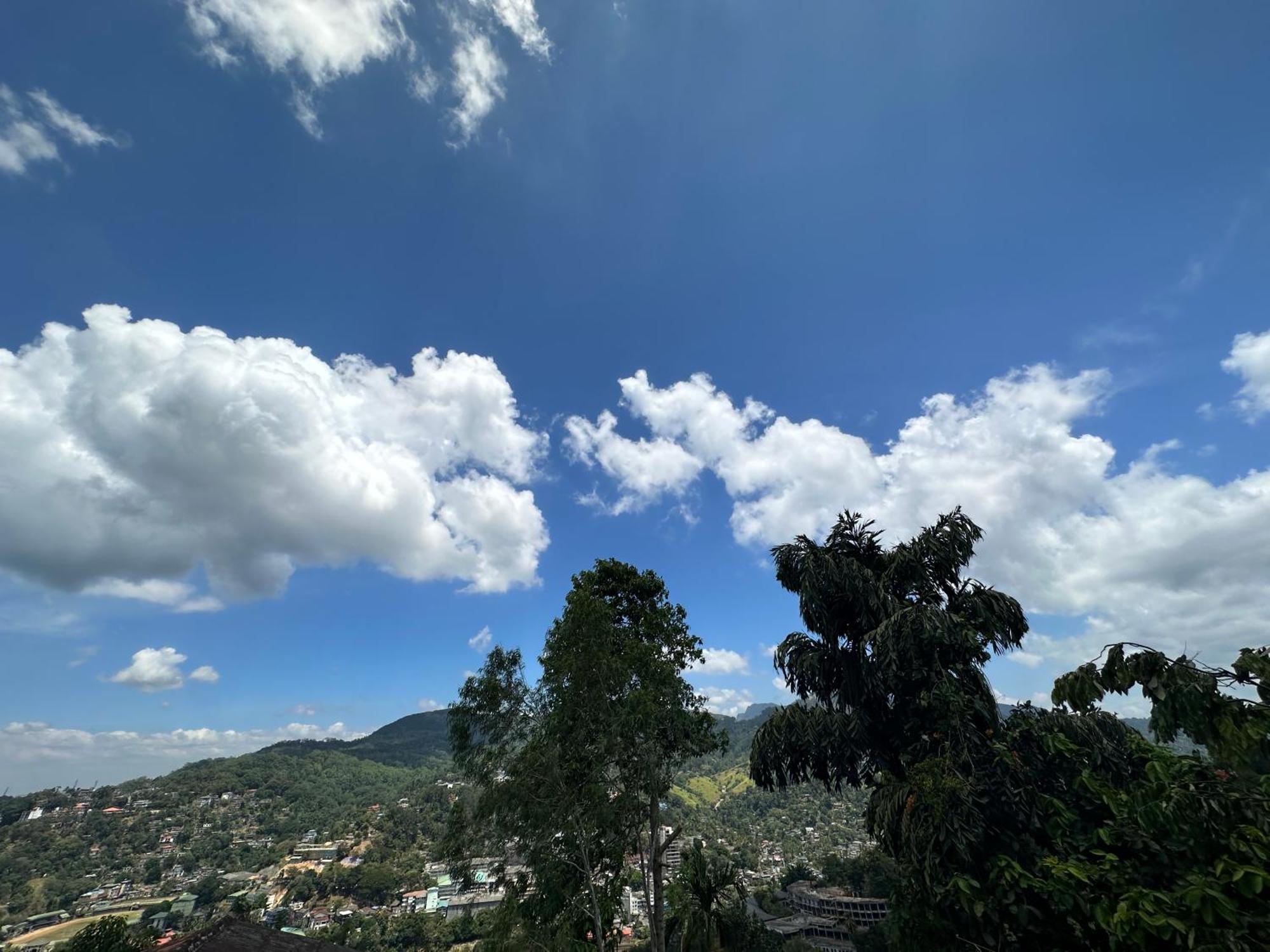 The Views - 360 Mountain View Kandy