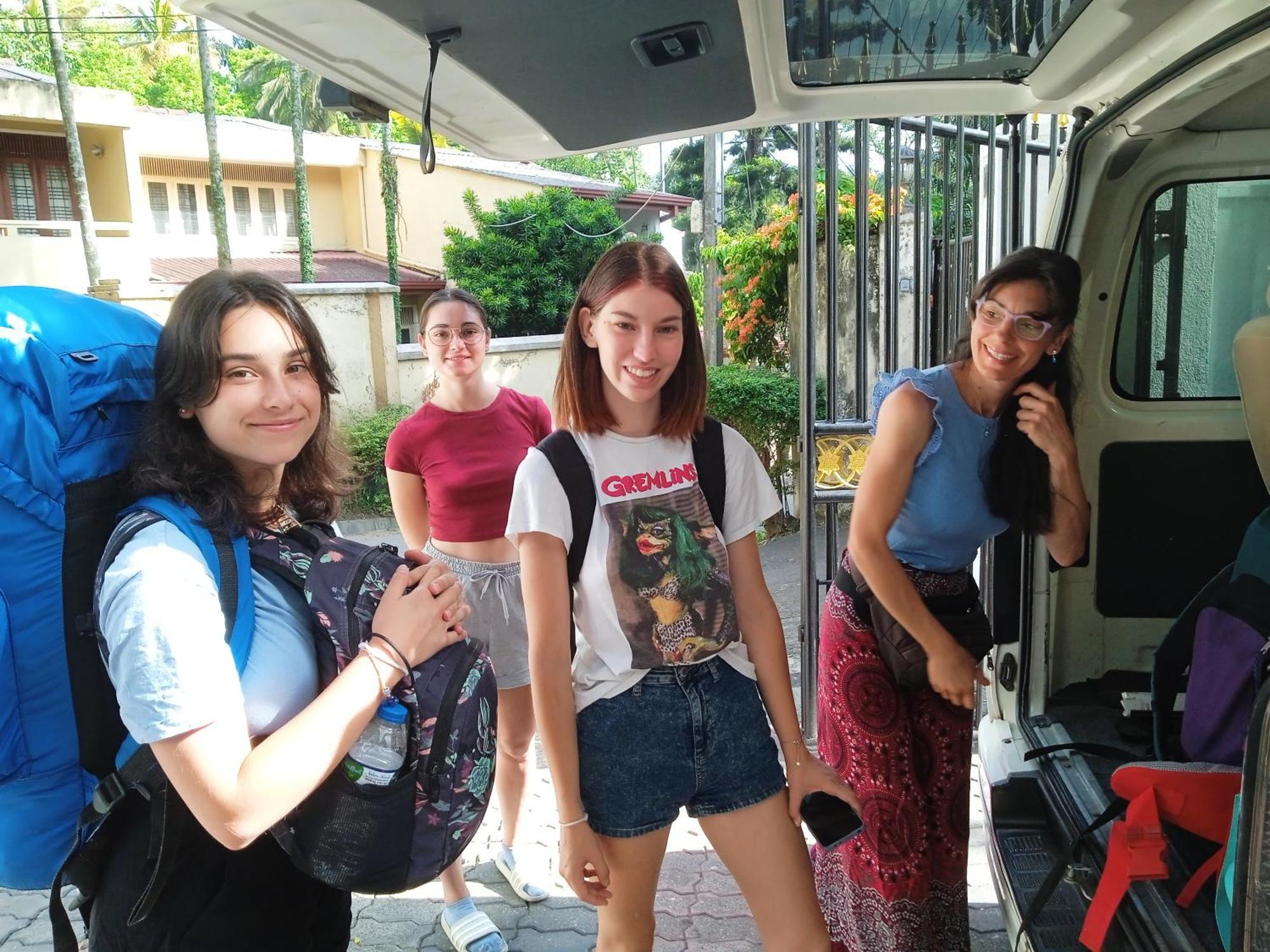 Hotel Vino Tourists & Local - 24 Hrs 3*