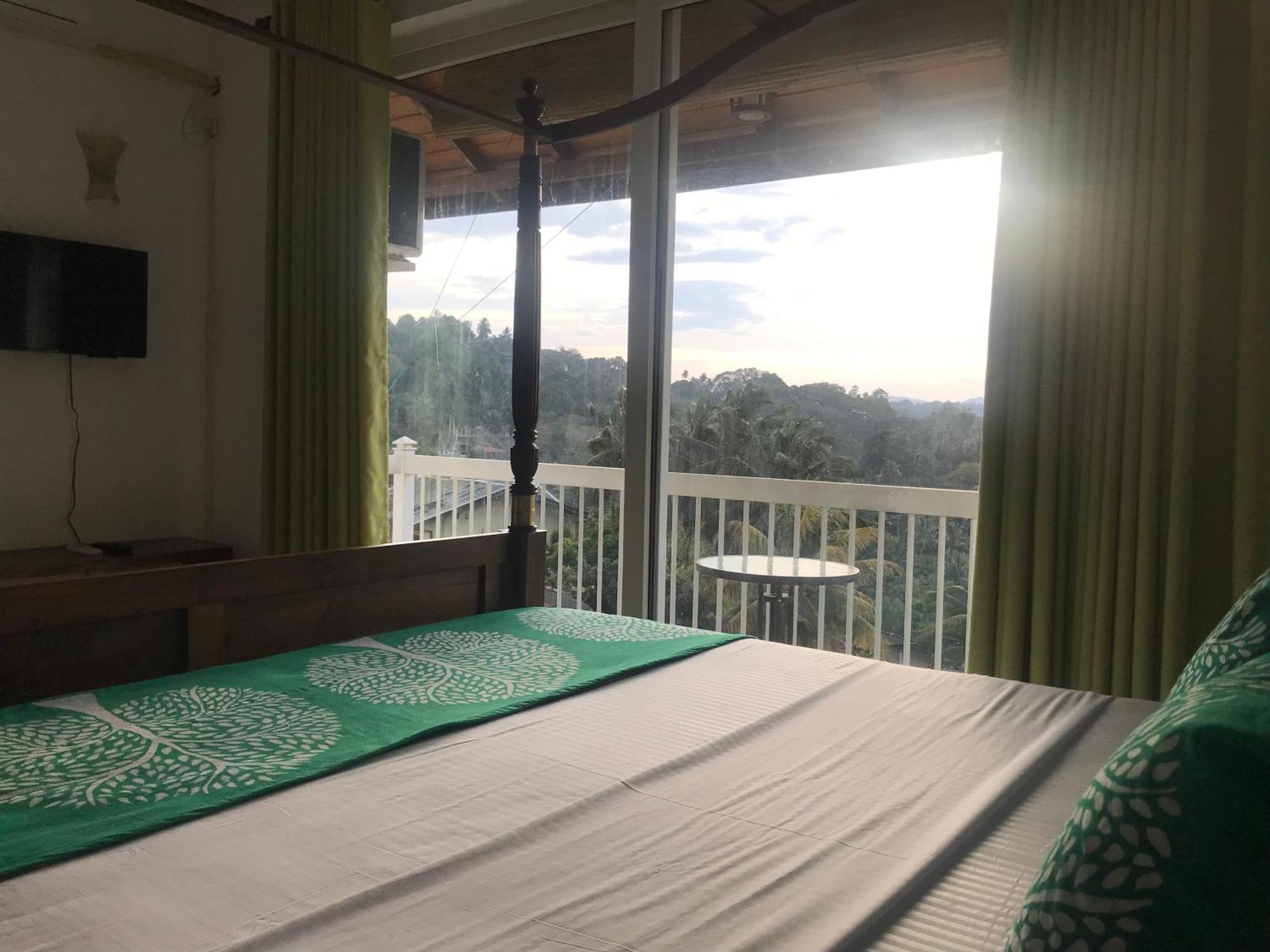 Guest house Kandyan Mount Mirror Boutique