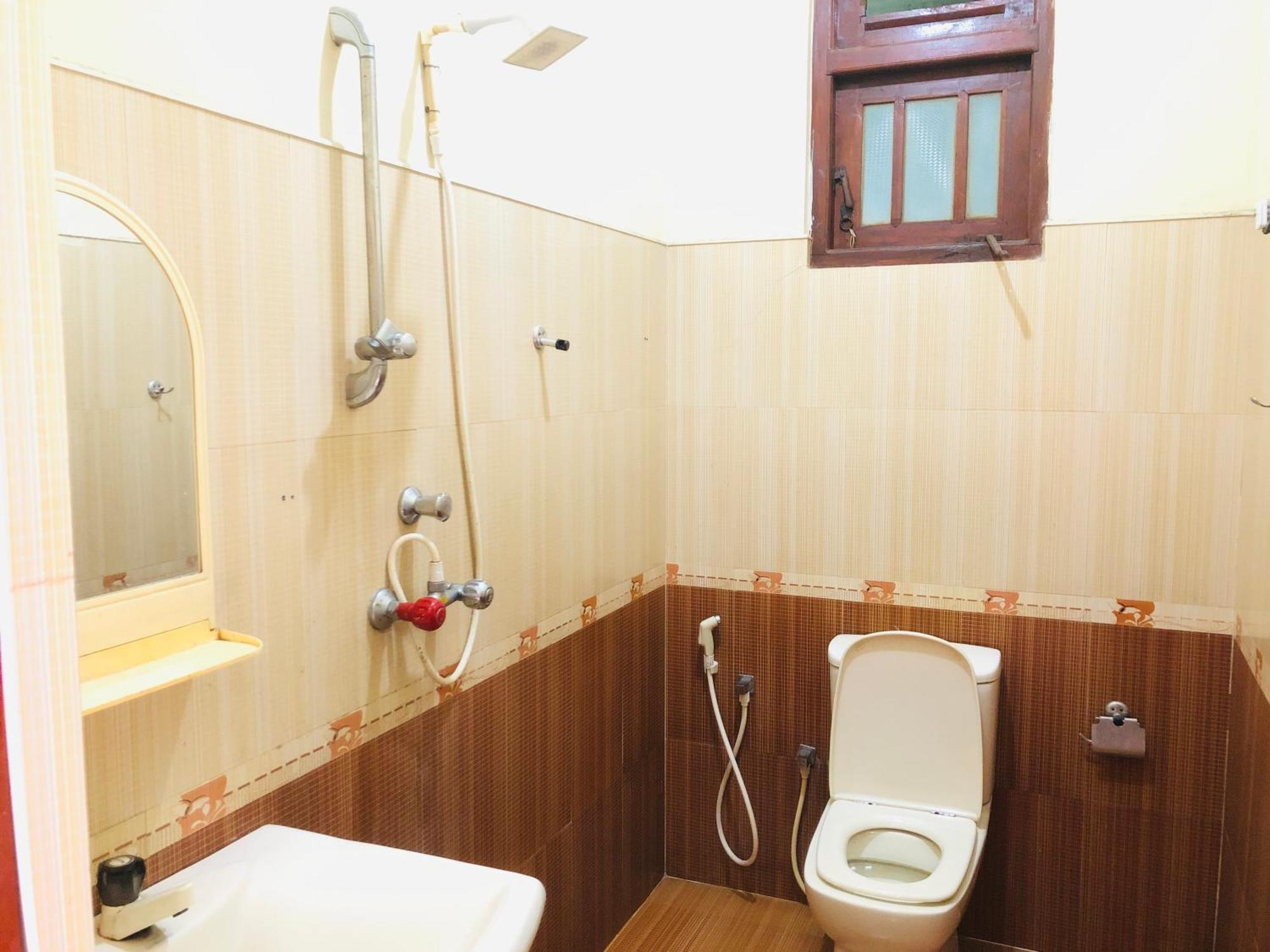 Guest house Kandyan Center *